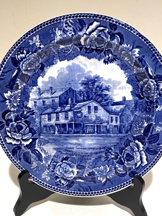 Antique 1899 Wedgwood Adams House Lamb Tavern Collector's Plate Blue 9" RARE - Picture 1 of 7